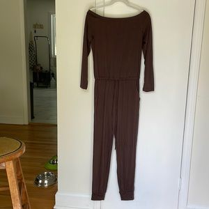 Off shoulder long sleeve jumpsuit